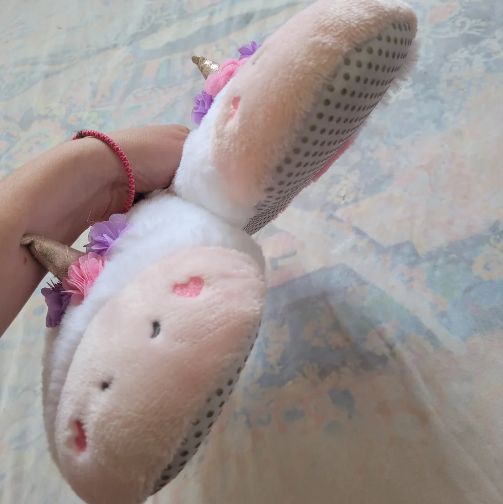 Girls Unicorn Slippers Size 4-5